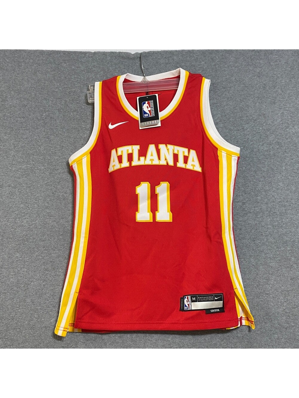 Atlanta Hawks Trae Young #11 Nike Icon Swingman Jersey Youth XL 18/20 NBA